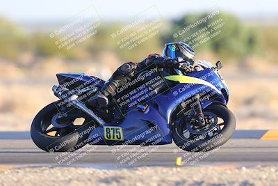 media/Nov-19-2023-CVMA (Sun) [[1f3d1b7ccb]]/Race 17 Amateur Supersport Middleweight/